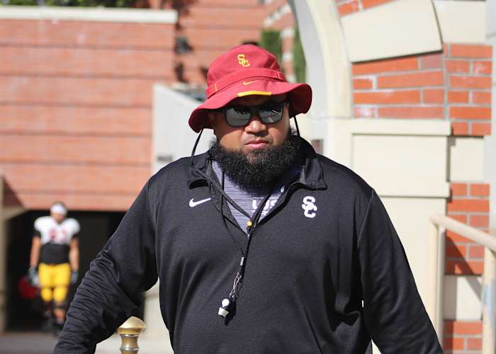 USC coach 4